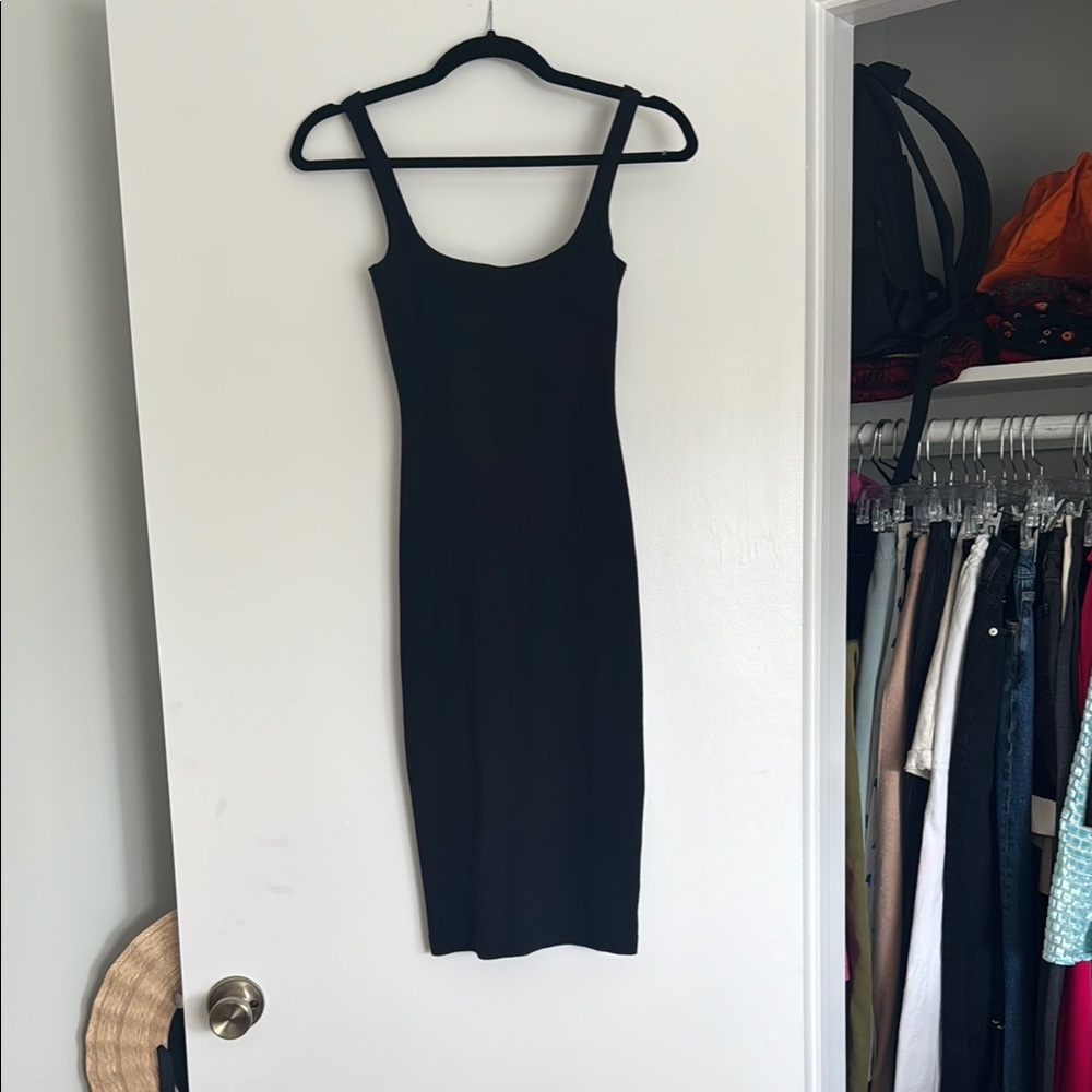 American Apparel Black Sleeveless Midi Dress